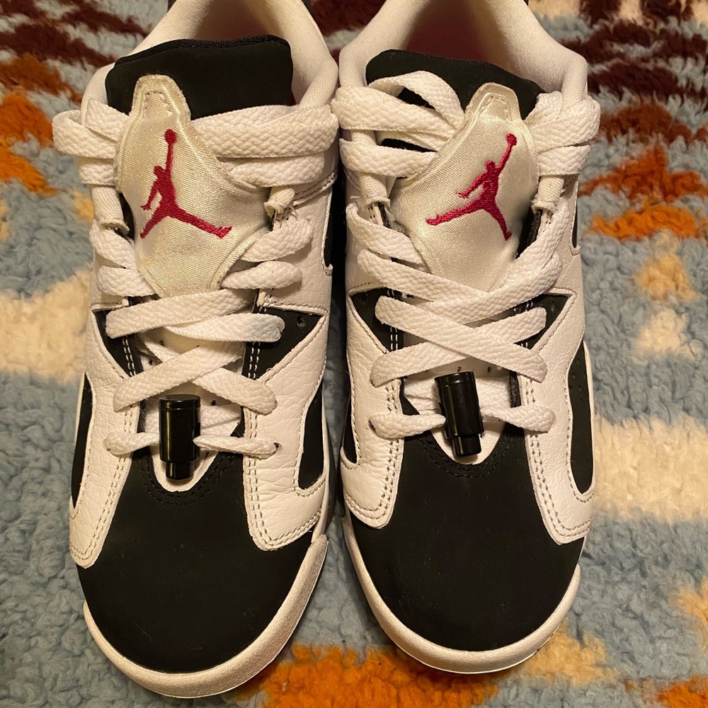 Air Jordan 6s lowtops black, white & pink size 5Y
